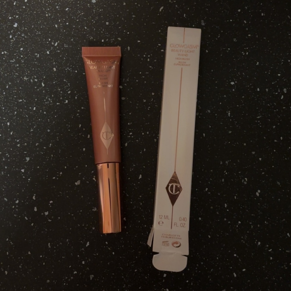New Charlotte Tilbury Glowgasm Beauty Light Wand - Picture 4 of 13